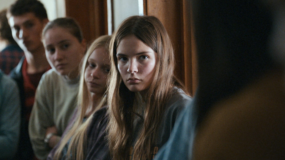‘Dua’ Review: A Conflicted Kosovan Coming-of-Age Drama Beset by War