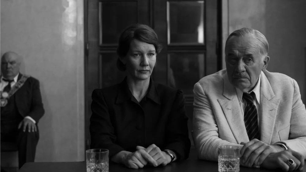 ‘Fatherland’ Review: Thomas Mann and His Daughter Travel Across Germany in 1949 in Pawel Pawlikowski’s Meticulous Time Machine of a Drama