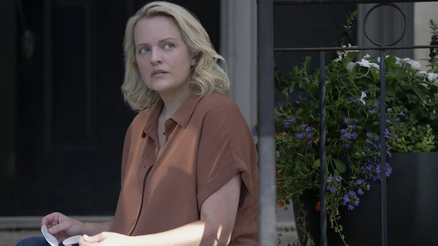 Elisabeth Moss Unpacks Major ‘The Testaments’ Finale Reveal — and Expects Your Reaction
