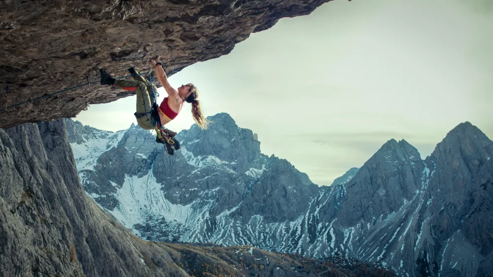 ‘Cliffhanger’ Reboot Distributor Row K in Talks to Partner With Neon Label Decal on Theatrical Release (EXCLUSIVE)