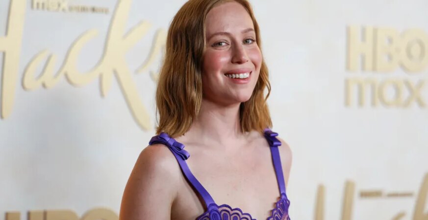 Hannah Einbinder Says Hollywood Not Supporting Palestine ‘Pisses Me Off’ and ‘These Issues Need to Affect a White Person for Them’ to Care