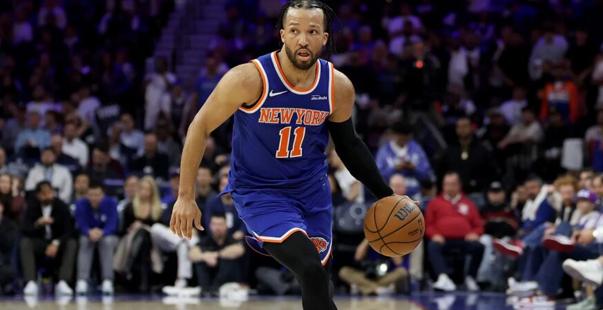 Jalen Brunson #11 of the New York Knicks dribbles the ball during Game Three of the Second Round of the NBA Eastern Conference Playoffs against the Philadelphia 76ers at Xfinity Mobile Arena on May 08, 2026 in Philadelphia, Pennsylvania.