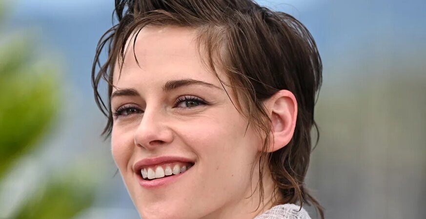 Kristen Stewart on Her Absurd Cannes Movie ‘Full Phil’ and Being ‘So Sick’ of the Studio System: ‘There Needs to Be Less Making Billionaires More F—ing Billionaires’