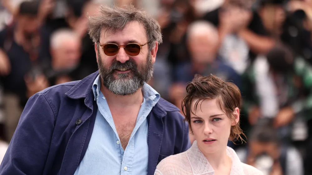 Kristen Stewart and ‘Full Phil’ Cast Get Lively 5-Minute Cannes Ovation Despite Mixed Response to Quentin Dupieux’s Absurd Comedy