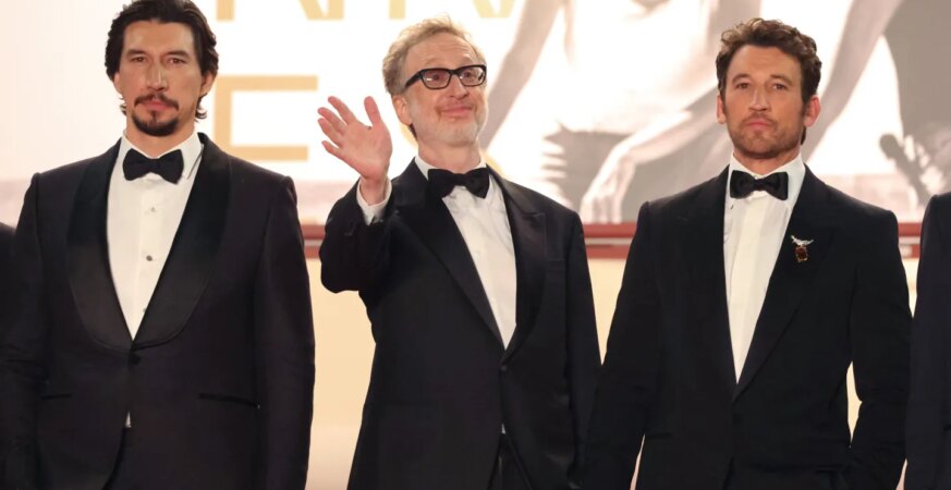 ‘Paper Tiger’ Debuts to Spirited Ovation as James Gray Tells Audience “Cinema Needs You More Than Ever”