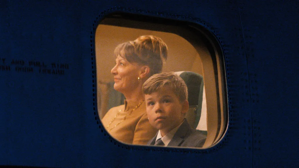 ‘Propeller One-Way Night Coach’ Review: John Travolta’s Slim and Winning Boyhood Reverie of Air Travel in the Lost-Paradise Age of TWA