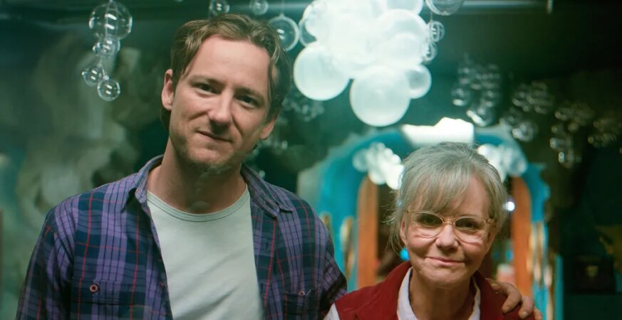 ‘Remarkably Bright Creatures’ Review: Sally Field and Lewis Pullman Help Each Other Heal in a Melodrama of Distinctly Average Intelligence