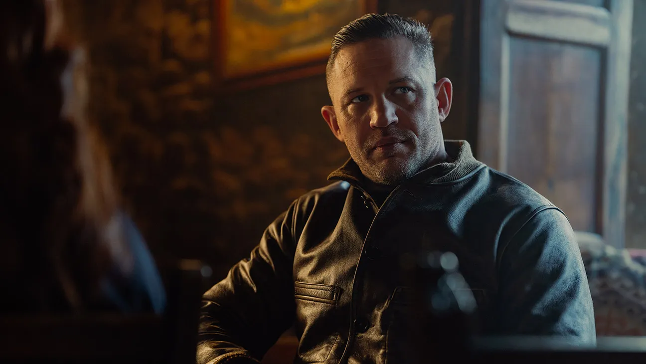 Tom Hardy as Harry Da Souza in Mobland