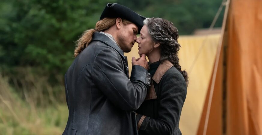 Even Caitríona Balfe and Sam Heughan Don’t Know How to Interpret That ‘Outlander’ Ending