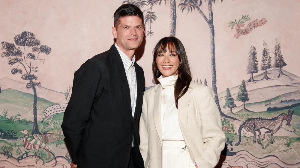 ‘The Invite’ Screenwriters Rashida Jones and Will McCormack on Fighting for Marriage, Esther Perel’s Advice and Their Take on ‘Tom and Jerry’