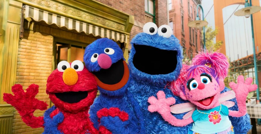 Netflix Wins ‘Sesame Street’ Movie Rights