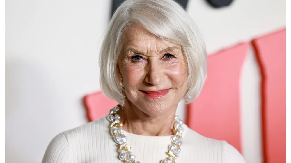 Helen Mirren Speaks Out on Israel After Being Called an ‘Evil Zionist Bitch’ in Verbal Attack: ‘How Could You Repeat the Actions of What Was Done to You?’