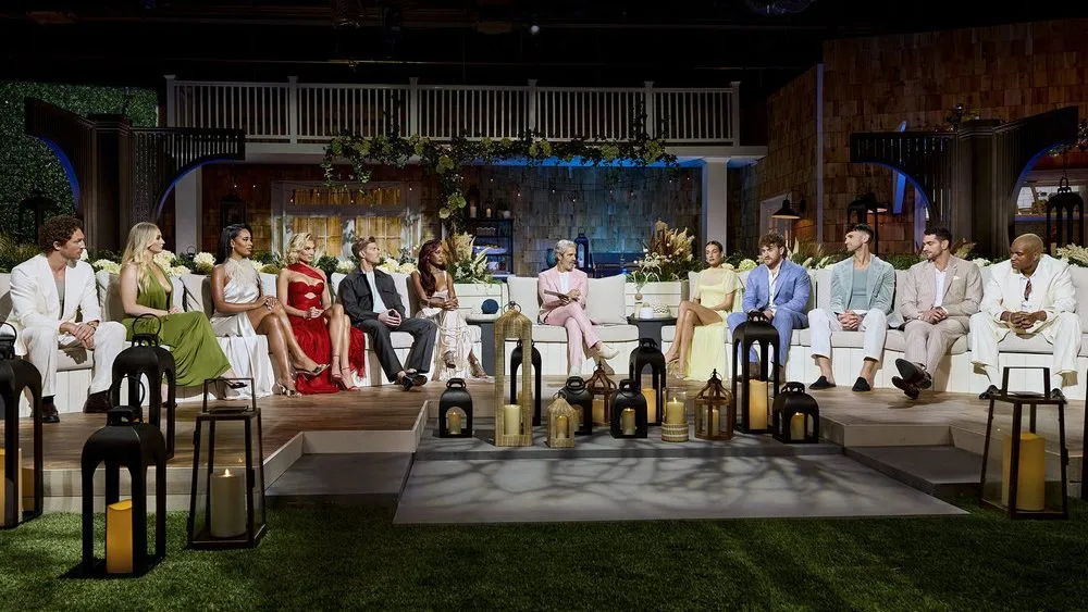 Ben Waddell, Bailey Taylor, Mia Calabrese, Lindsay Hubbard, Kyle Cooke, Ciara Miller, Andy Cohen, Amanda Batula, West Wilson, Carl Radke, Jesse Solomon and KJ Dillard at the 'Summer House' season 10 reunion.
