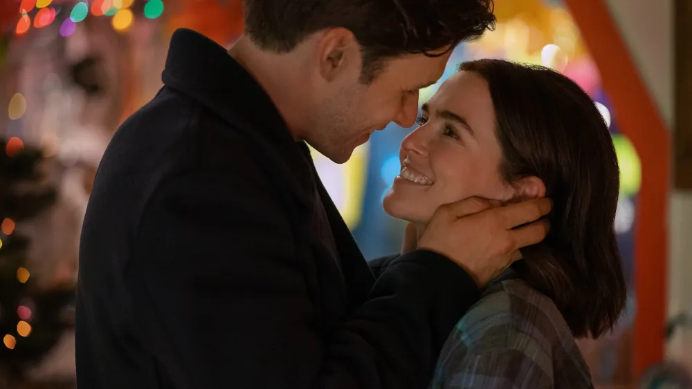‘Voicemails for Isabelle’ Star Zoey Deutch and Filmmaker on Forgiving Wes, Jill’s Grief and Rom-Com’s Magic: The Gathering Plot Twist