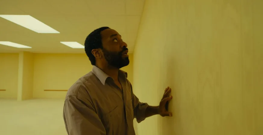 Chiwetel Ejiofor in Backrooms