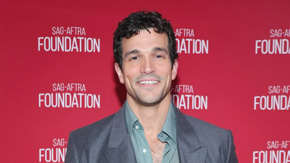 ‘Love Story’ Star Paul Anthony Kelly Joins ‘Housemaid’s Secret’
